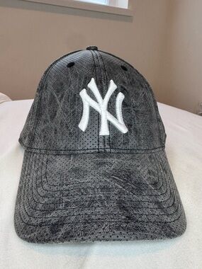 47 Brand New York Yankees Gray Adjustable Baseball Cap Hat One Size MLB